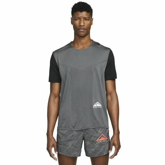 Men’s Short Sleeve T-Shirt Nike Dri-FIT Rise 365 Grey Dark grey
