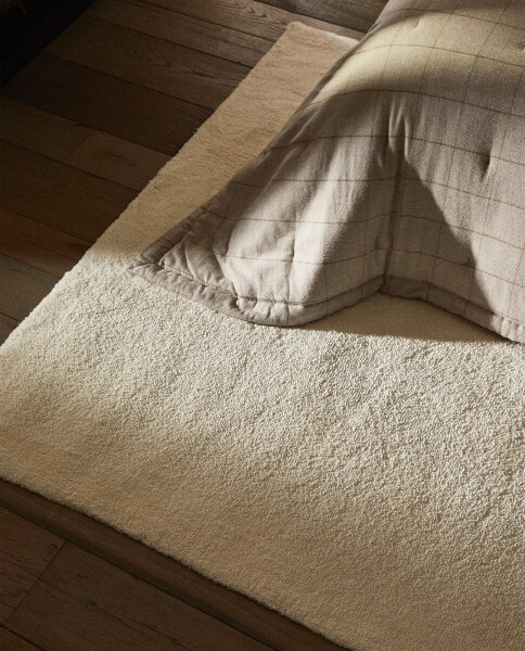 Rectangular textured cotton rug