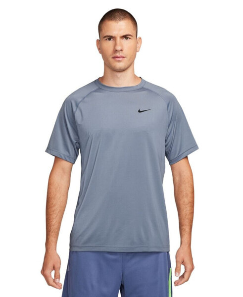 Men's Relaxed-Fit Dri-FIT Short-Sleeve Fitness T-Shirt