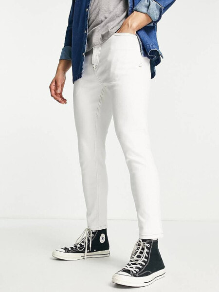 Topman stretch tapered jeans in white