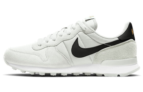 Nike Internationalist 828407-108 Sneakers