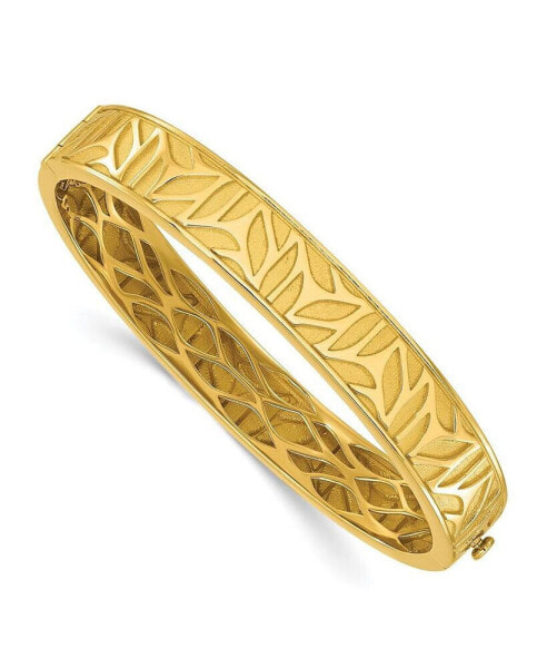 18k Yellow Gold and Satin Pattern Hinged Bangle Bracelet