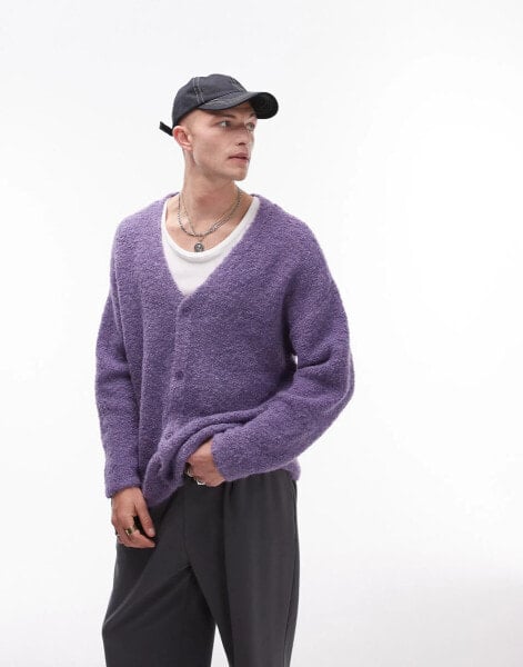 Topman – Locker geschnittene Strickjacke aus Bouclé in Lila