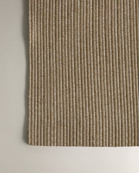 Outdoor fibre rug