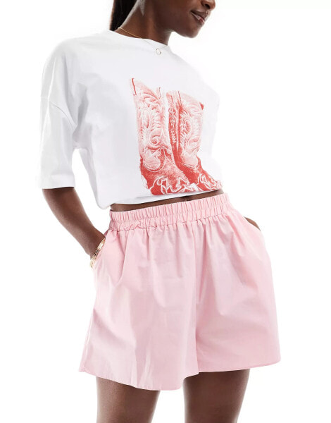 Miss Selfridge poplin pull on shorts in pink