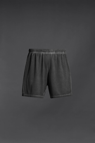 Textured workout shorts