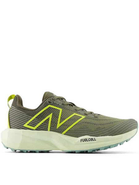 New Balance Fuelcell venym trainers in green