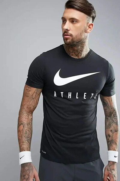 Футболка мужская Nike Dri-Fit Training Swoosh Standart Классический крой Черный