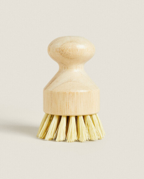 Маленькая деревянная щетка ZARAHOME - Дом > Бытовая химия > Чистящие и моющие средства > Для кухни