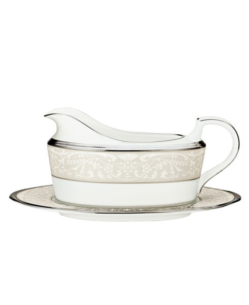 "Silver Palace" Gravy Boat with Stand