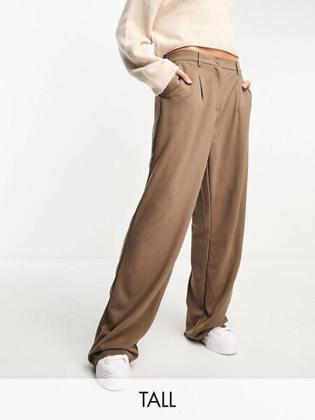 Vero Moda Tall wide leg trouser in brown