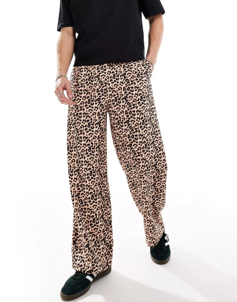 Reclaimed Vintage unisex wide leg trouser in leopard print