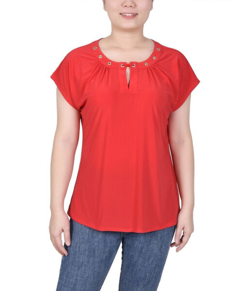 Petite Grommet Neck Knit Short Extended Sleeve Top