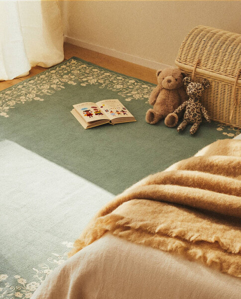 Children’s rectangular floral stripe rug