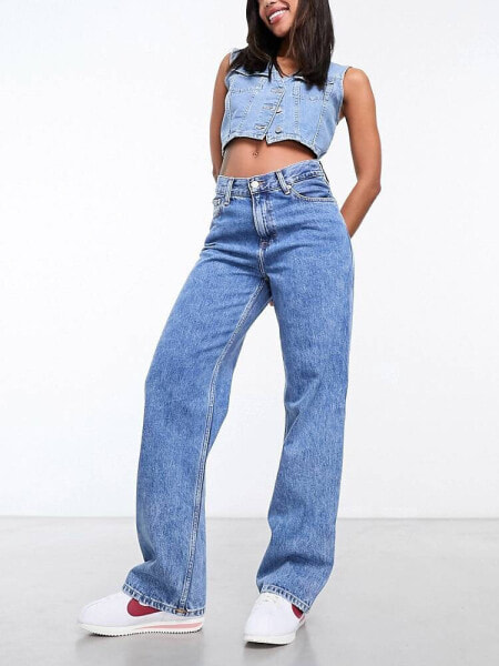 Tommy Jeans Betsy mid rise straight leg jeans in medium wash