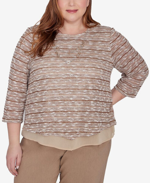 Plus Size Charm School Space Dye Textured Top with Necklace