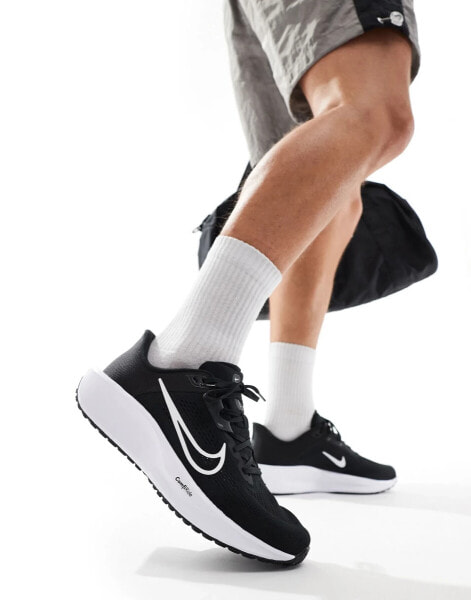 Nike Running Quest 6 trainers in black and white