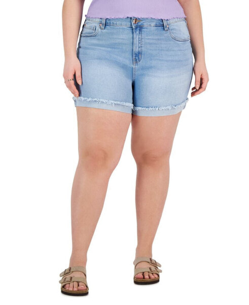 Trendy Plus Size Mid-Rise Cuffed Denim Shorts