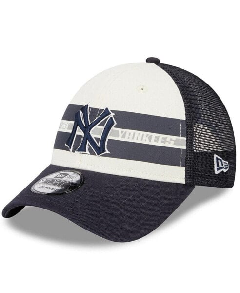 Men's White, Navy New York Yankees Team Stripe Trucker 9Forty Snapback Hat