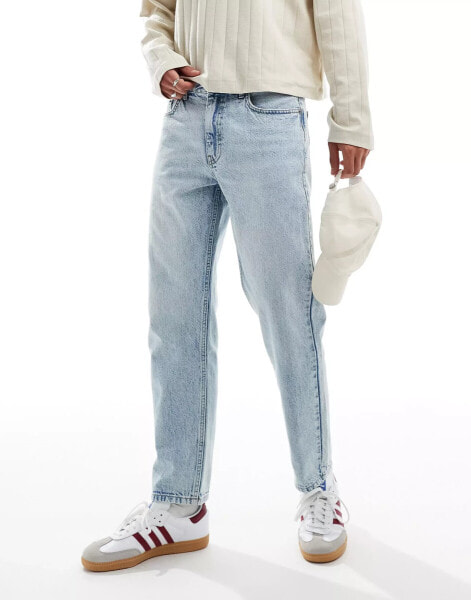 Bershka straight vintage jean in light blue