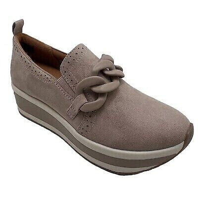 Mad Love Women's Maryanne Platform Loafers - Taupe 7