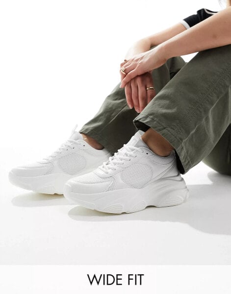 ASOS DESIGN Wide Fit Drop trainer in white