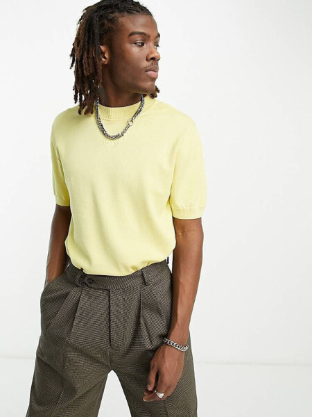 HUGO Sdippo knitted t-shirt in pastel yellow