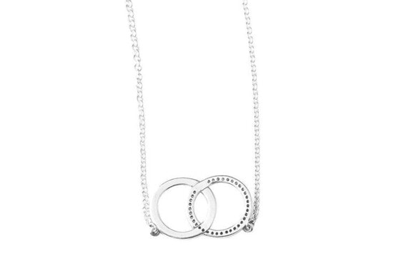 Pandora 潘多拉 缠绕的圆圈Pandora徽标和闪闪发光的高亮项链 女款 银色 / Ожерелье Pandora 396235CZ