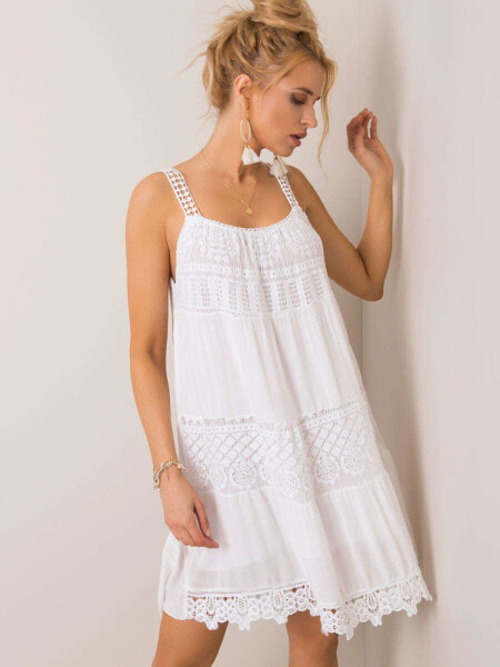 Sukienka-TW-SK-BI-81593.28-biały