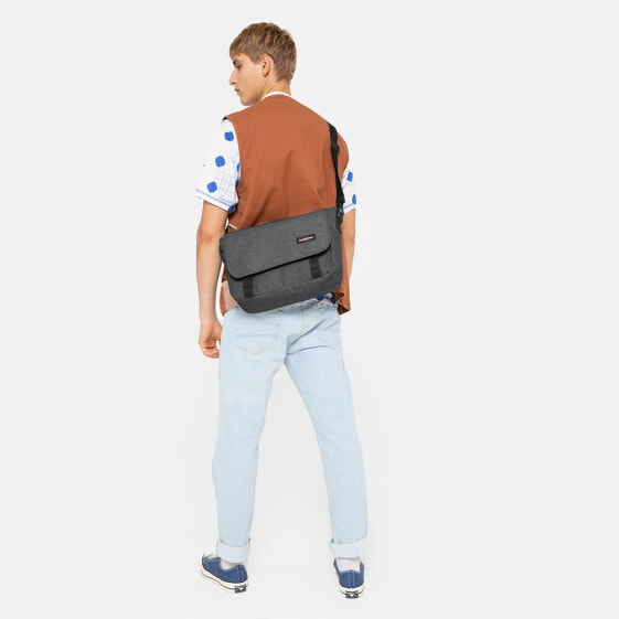 Eastpak buckler store messenger bag