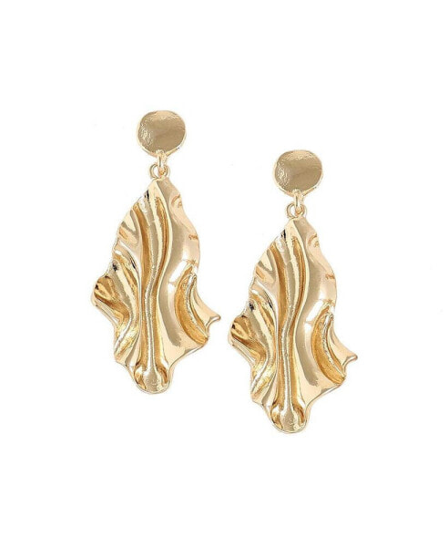 Women's Gold Metallic Ripple Drop Earrings