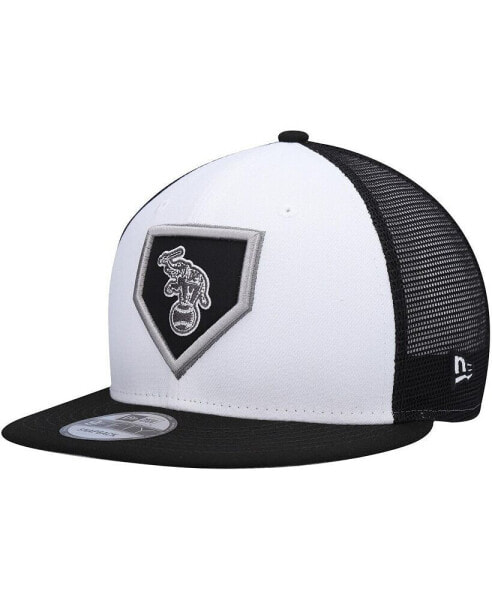 Men's White, Black Oakland Athletics 2022 Clubhouse Trucker 9FIFTY Snapback Hat