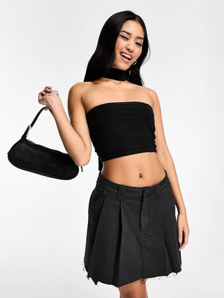 New Look slinky jersey bandeau with neck tie in black