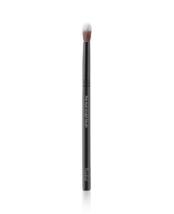 Rodial Brushes & Tools The Eye Sculpt Brush 05