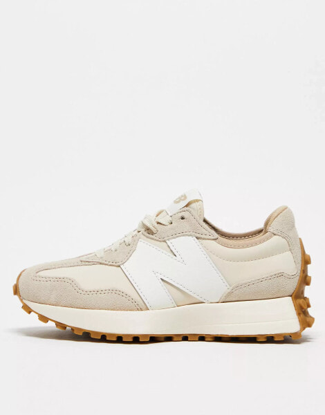 New Balance 327 trainers in beige