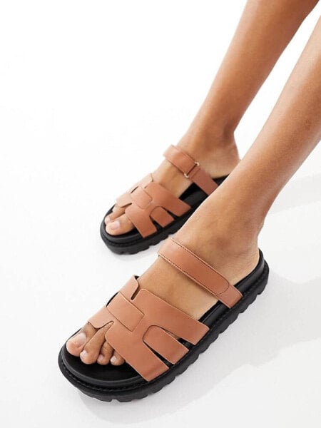 Simmi London Adelle sandal in tan