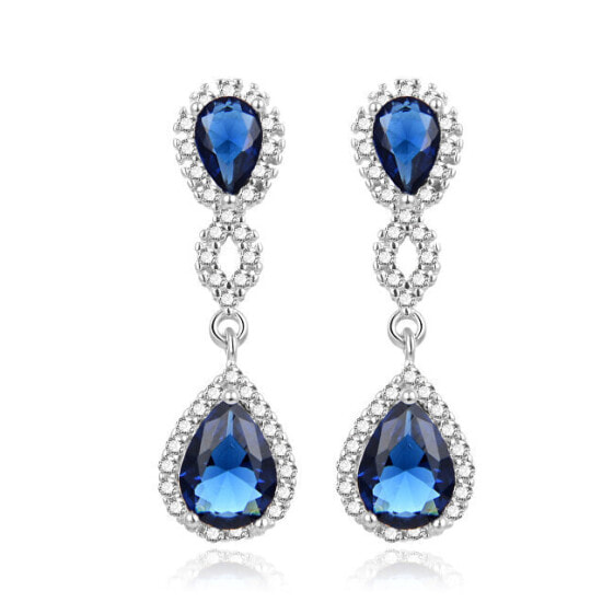 Impressive silver earrings á la Duchess Kate AGUP2149L