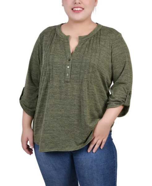 Plus Size 3/4 Roll Tab Sleeve Y Neck Top