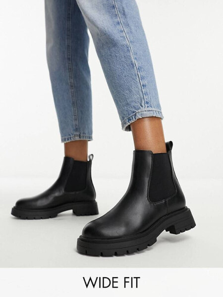 ASOS DESIGN Wide Fit Adjust chunky chelsea boots in black