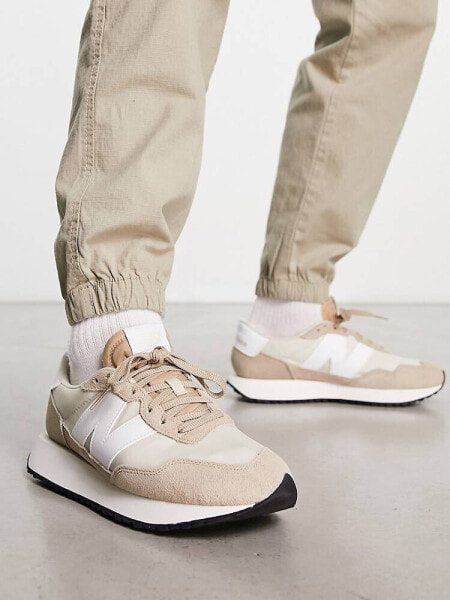 New balance sales 737 beige