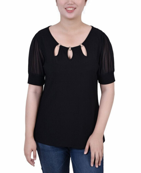 Petite Short Sleeve Three-Ring Top