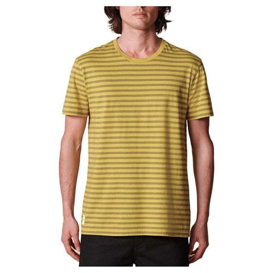 GLOBE Horizon Striped short sleeve T-shirt