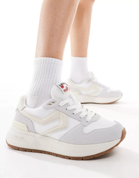 Levi's Charge suede trainers in white