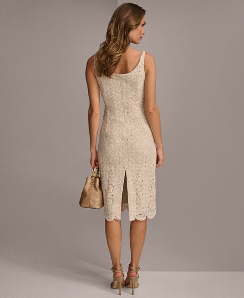 Women's Boat Neck Lace Sleeveless Shift Dress