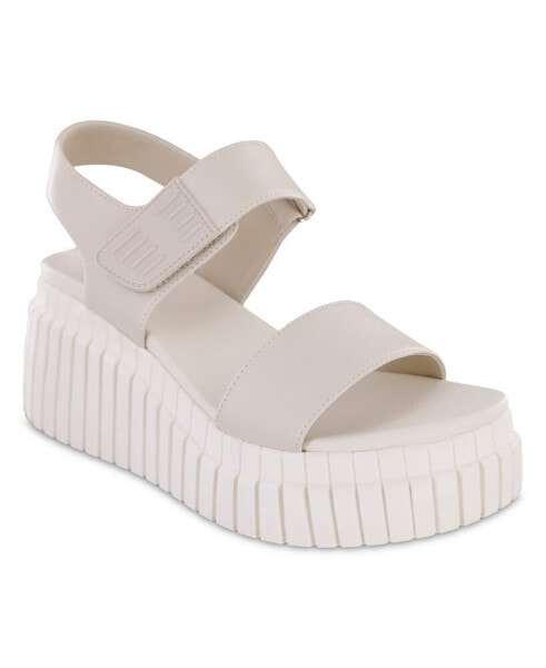 Women's Yuri Wedge Sandals