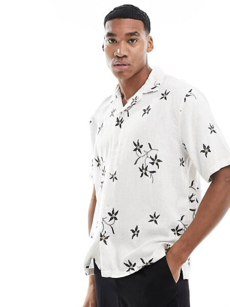 Abercrombie & Fitch floral embroidery linen blend short sleeve shirt in white with revere collar