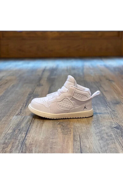 Кроссовки Nike Jordan Access для детей Лимитированная серия 1 размер узкий