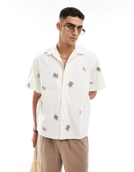 Selected Homme revere collar shirt with all over applique flowers in cream