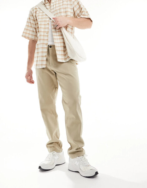 Jack & Jones chino in loose fit beige