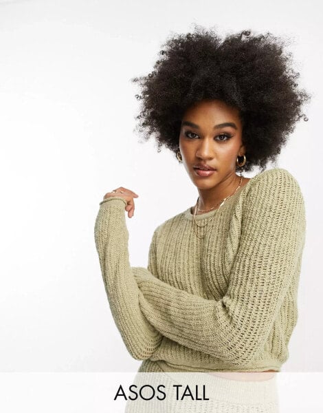 ASOS DESIGN Tall – Kurz geschnittener Pullover aus grobmaschigem Strick in strukturiertem Khaki, Kombiteil